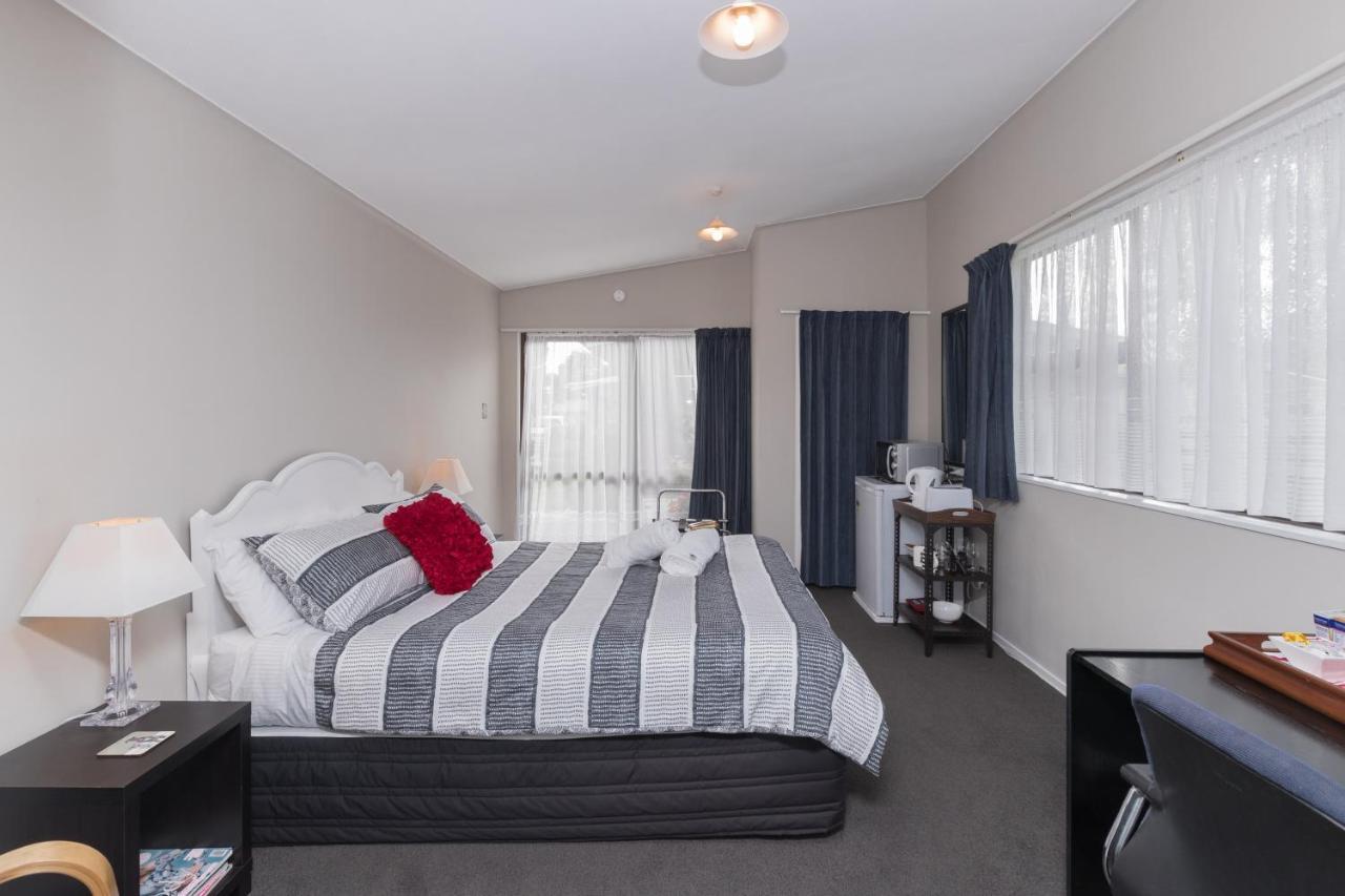 Quiet Boutique Generous Breakfast Hotell Palmerston North Eksteriør bilde